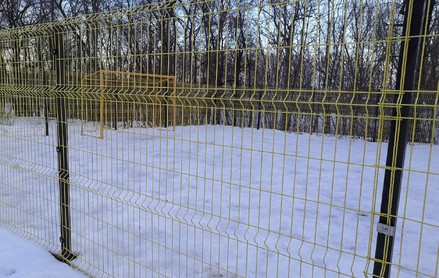 Cетка 3d пруток 5 мм, яч.50х150 мм, 3100х1000мм, RAL 1018 желтый Def